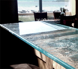 Onami Crystal low iron textured glass counters
